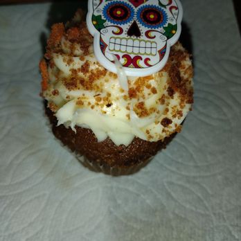 Amy's Pastry - The plastic ring vs tiny $4 cupcake - Bakeries Near Me - Montebello, California Amy's Pastry - The plastic ring vs tiny $4 cupcake - Bakeries Near Me - Montebello, California