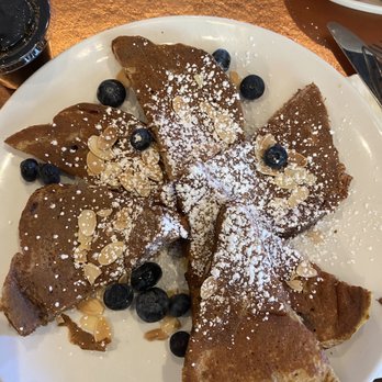 Another Broken Egg Cafe - Blueberry  crumble French toast - Breakfast & Brunch Near Me - Pembroke Pines, Florida