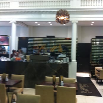 Manly Wharf Hotel - Bars Near Me - Manly, NSW