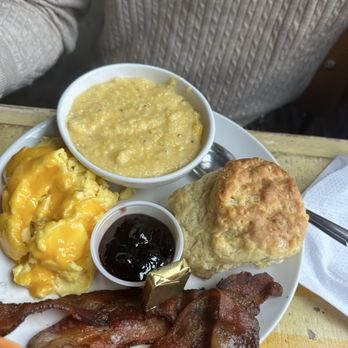 WALK - Breakfast Scramble - New American Near Me - Asheville, North Carolina