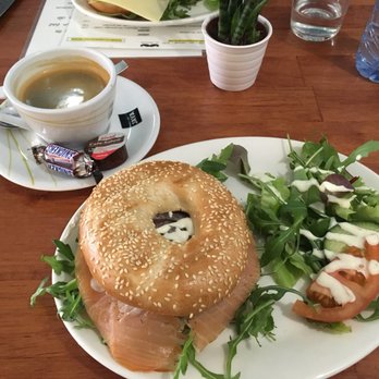 Le Mustache - @leuvenlovescoffee - Coffee & Tea Near Me - Leuven, VBR Le Mustache - @leuvenlovescoffee - Coffee & Tea Near Me - Leuven, VBR