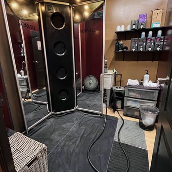 Bronze Tan - Spray Tanning Near Me - Brentwood, Missouri Bronze Tan - Spray Tanning Near Me - Brentwood, Missouri