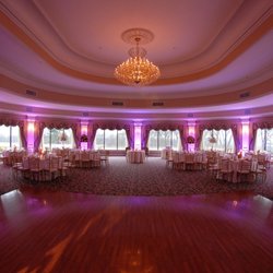 Tommy's Tunes - Oheka Castle, Up Lighting DJ Tommy's Tunes