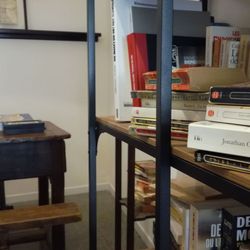 Le Lisbeth - Des livres à disposition