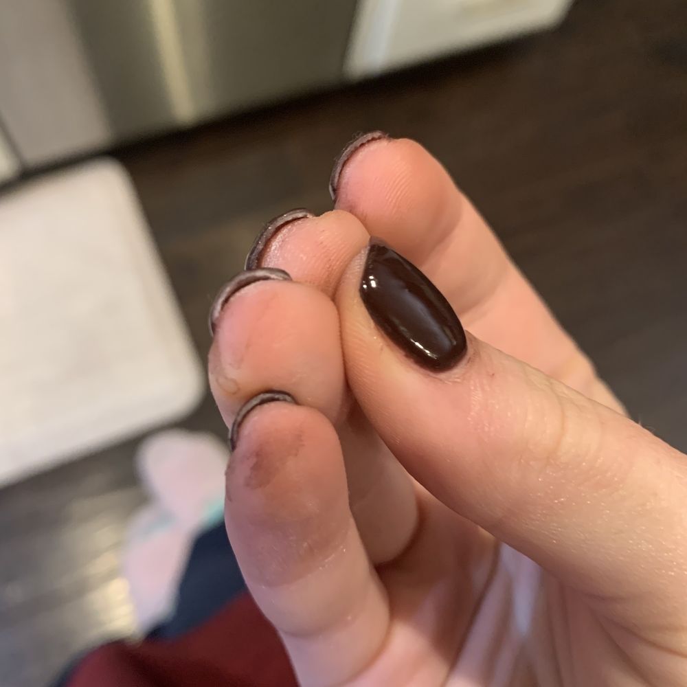 Tips of my nails are roughly filed and so messy. Had to clean all under my nails when I got home Tips of my nails are roughly filed and so messy. Had to clean all under my nails when I got home