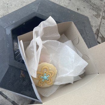 Dom Bakeries - Cookies in trash!! - Bakeries Near Me - Ypsilanti, Michigan Dom Bakeries - Cookies in trash!! - Bakeries Near Me - Ypsilanti, Michigan