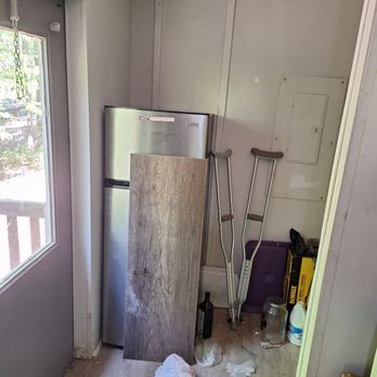 We Kleen Clutter - Junk Removal & Hauling Near Me - Carrollton, Georgia We Kleen Clutter - Junk Removal & Hauling Near Me - Carrollton, Georgia