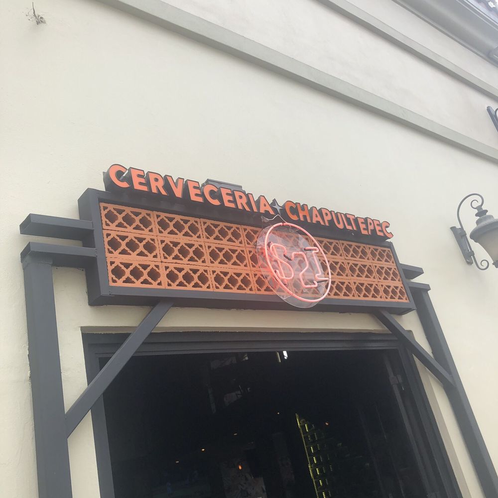 Cerveceria Chapultepec - Beer Bar Near Me - Tijuana, BCN