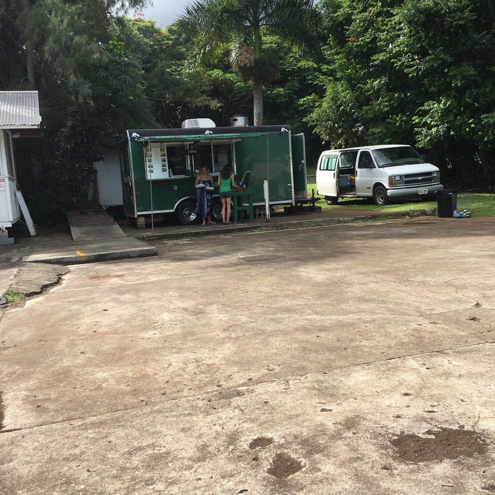 Chow's - Food Trucks Near Me - Hana, Hawaii Chow's - Food Trucks Near Me - Hana, Hawaii