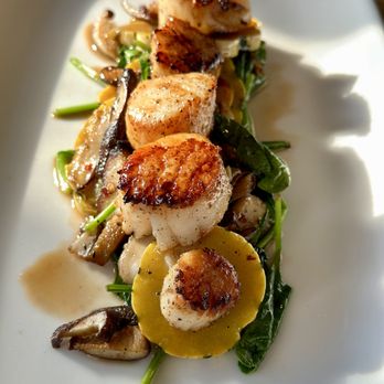 The Trattoria - Scallops - Italian Near Me - St James, New York
