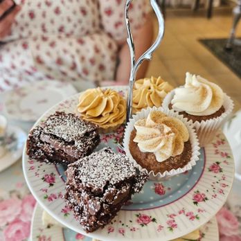 The Hidden Tea Room - Brownie, churro cupcake, and dulce de Leche cheesecake. - Tea Rooms Near Me - Lodi, California
