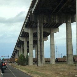 Veterans Memorial Bridge