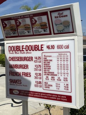 In-N-Out Burger by null