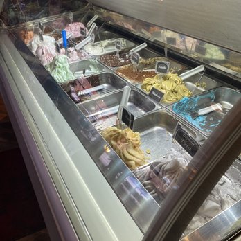 Chocolaterie Stam - Ames - Gelato bar - Chocolatiers & Shops Near Me - Ames, Iowa