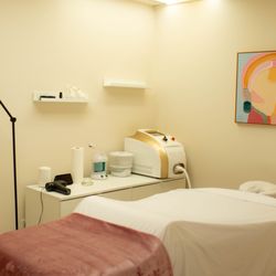 UP Beauty Lounge