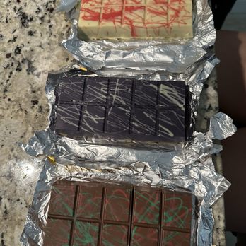 Angel Berries - Dubai Belgian Chocolate (top to bottom - white, ube, milk) - Caterers Near Me