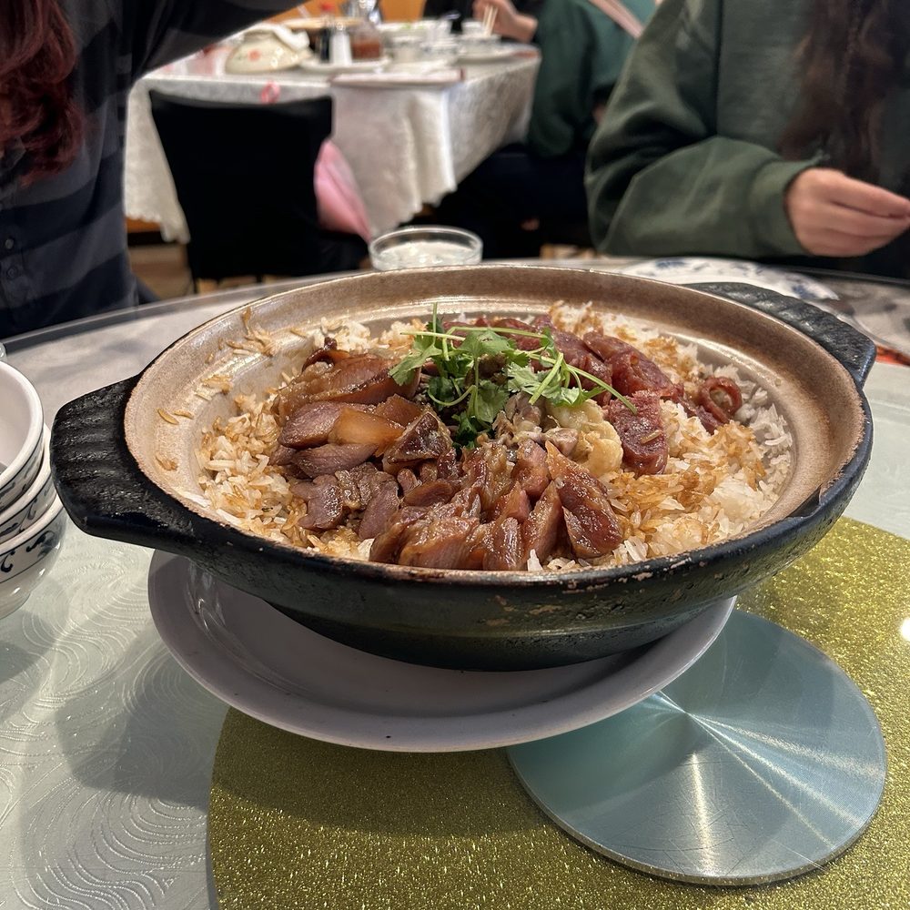 Clay pot