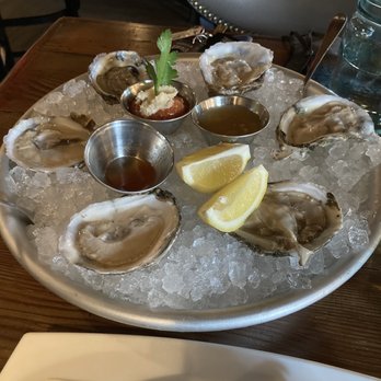Blackwall Hitch - Oysters - New American Near Me - Baltimore, Maryland