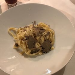 Ristorante Da Enzo - Trüffelnudeln als Vorspeise