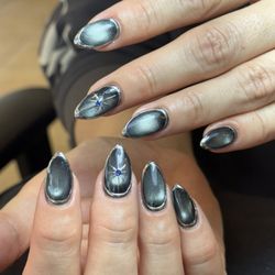 La Grange Nail
