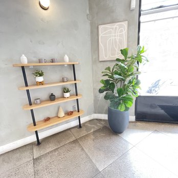 7 Leaves Cafe - Entrance - Bubble Tea Near Me - Cupertino, California