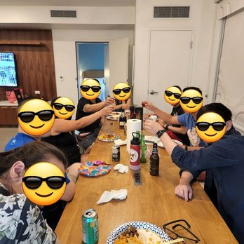 Element Ontario - Large dining table in the 4 bdrm studio commons suite. Cheers! - Hotels Near Me - Ontario, California