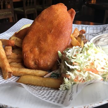 Fionn MacCool's - Irish Pub Near Me - Barrie, Ontario