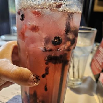 Landry's Seafood House - Berry Faux-Jito - Seafood Near Me - San Antonio, Texas