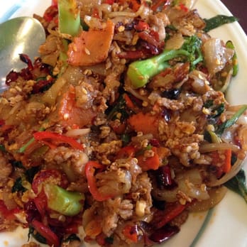 Ayada Thai - Drunken noodles with pork - Thai Near Me - Elmhurst, New York