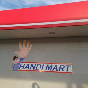 Handi-Mart 7 - handi - mart sign on a building - Convenience Stores Near Me - Grand Ridge, Florida