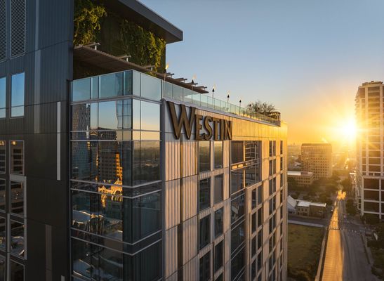 Azul Rooftop by null