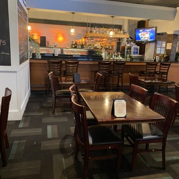Rain Thai and Sushi Bar - tables and chairs - Asian Fusion Near Me - Atlanta, Georgia