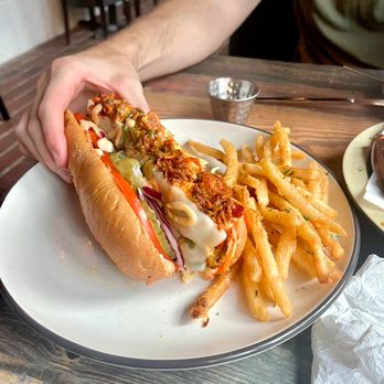 The Lounge at 2nd - Chicken Tikka Sandwich - Sports Bars Near Me - Nashville, Tennessee