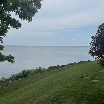 Lake House Restaurant - Mediterranean Near Me - Vineland, Ontario