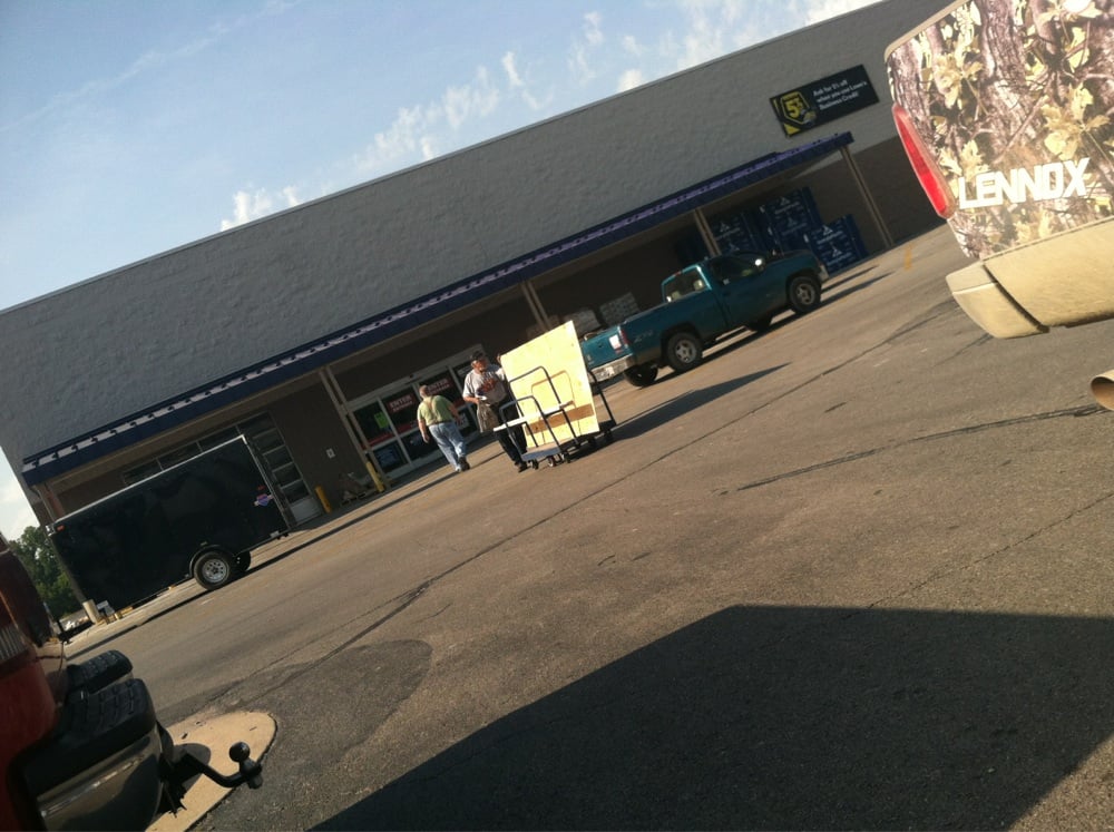 LOWE’S HOME IMPROVEMENT Updated August 2024 14 Reviews 2205 S E