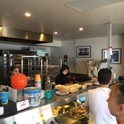Brighton Jetty Bakery - Shop front