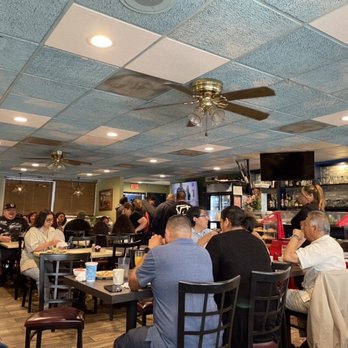 La Casita Olvera - Dining area - Mexican Near Me - Whittier, California La Casita Olvera - Dining area - Mexican Near Me - Whittier, California