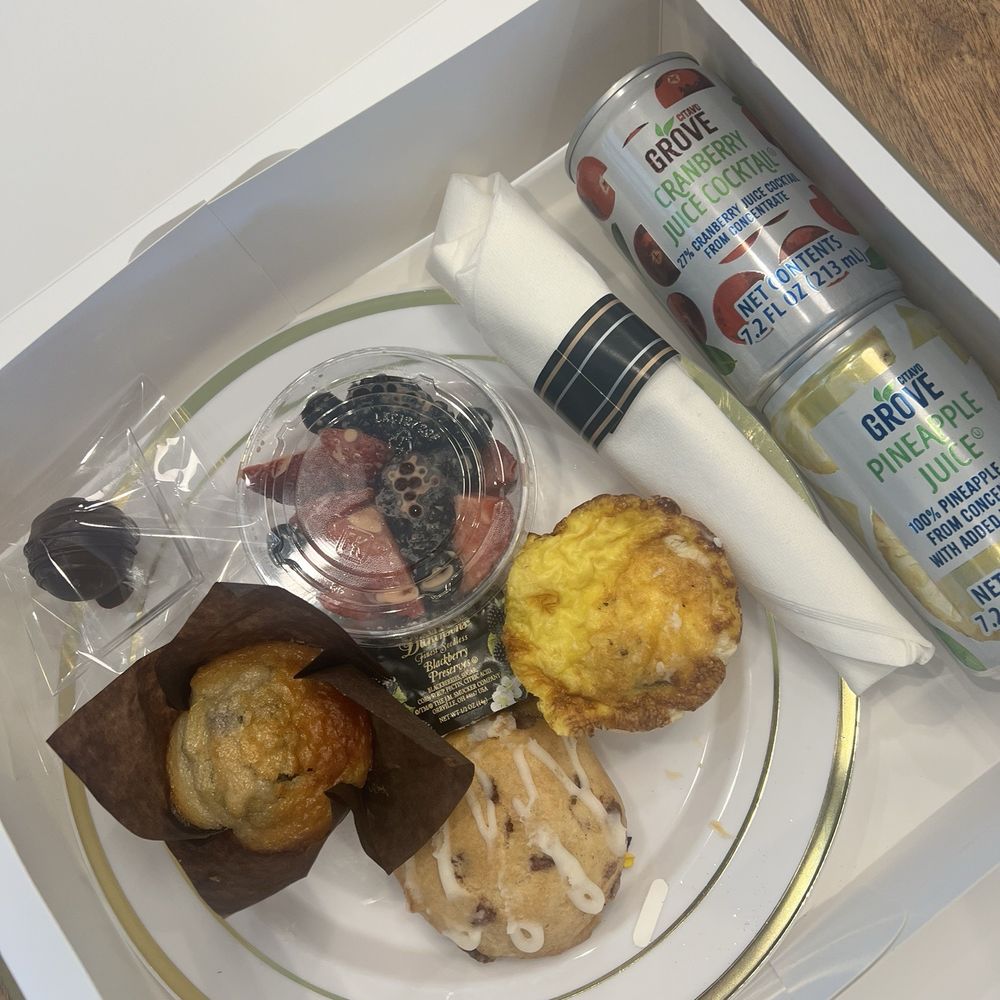 The Grove - Yummy catered breakfast - Performing Arts Near Me - Whites Creek, Tennessee