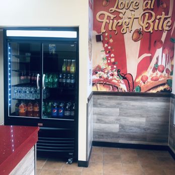 Pizza Twist - Pizza Near Me - Sterling, Virginia Pizza Twist - Pizza Near Me - Sterling, Virginia