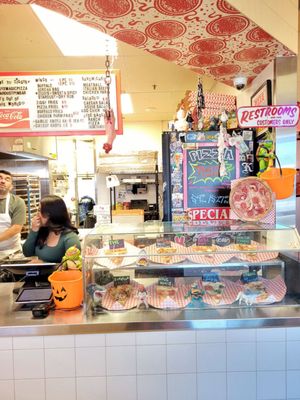 Ziggys Magic Pizza Shop by null