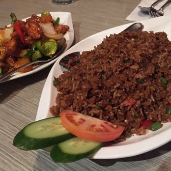 Thai Basil - Sweet & Sour Pork w/ Basil Chilli Thai Fried Rice NomNomNom! - Thai Near Me - Richmond Hill, Ontario Thai Basil - Sweet & Sour Pork w/ Basil Chilli Thai Fried Rice NomNomNom! - Thai Near Me - Richmond Hill, Ontario