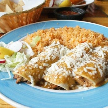 Las Cambritas - 3 Mini Enchiladas, rice, shredded lettuce, thinly sliced radish & lemon wedge ~$11 - Mexican Near Me - Cambria, California