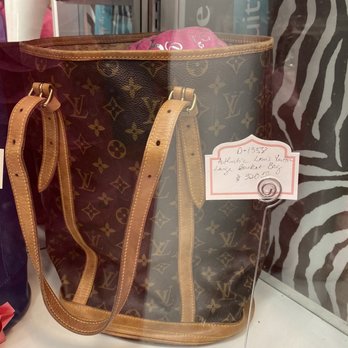 Paradise Mall - Used, Vintage & Consignment Near Me - Las Vegas, Nevada Paradise Mall - Used, Vintage & Consignment Near Me - Las Vegas, Nevada