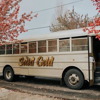 Solid Gold Limo - Wine Tours Near Me - Portland, Oregon Solid Gold Limo - Wine Tours Near Me - Portland, Oregon