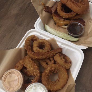 Working Class - Onion rings and bbq burger! - Breakfast & Brunch Near Me - San Diego, California