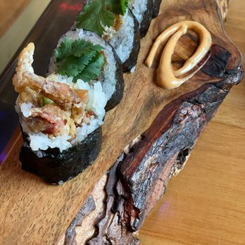 Lucky Robot Restaurant - Sushi Bars Near Me - Austin, Texas Lucky Robot Restaurant - Sushi Bars Near Me - Austin, Texas