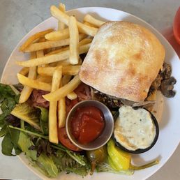 Mushroom burger with veggie patty Mushroom burger with veggie patty