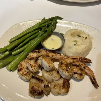 Bonefish Grill - Georges Bank Scallops & Shrimp - Seafood Near Me - Orlando, Florida Bonefish Grill - Georges Bank Scallops & Shrimp - Seafood Near Me - Orlando, Florida