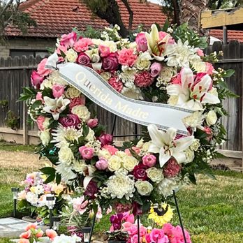 Flower Gallery - Florists Near Me - Modesto, California