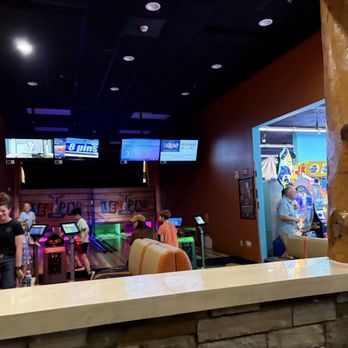 Great Wolf Lodge - Resorts Near Me - Colorado Springs, Colorado